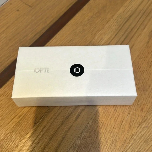 Opte device for hyperpigmentation - Picture 4 of 5